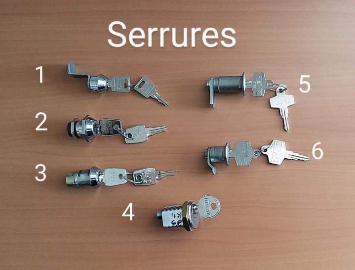 SERRURES